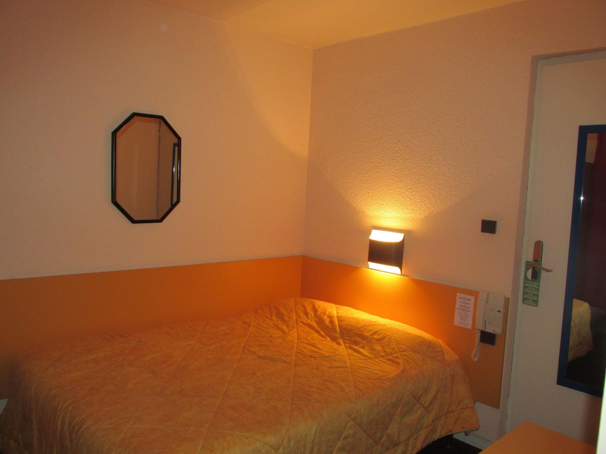 Hôtel Estival Arriel Lourdes Extérieur photo