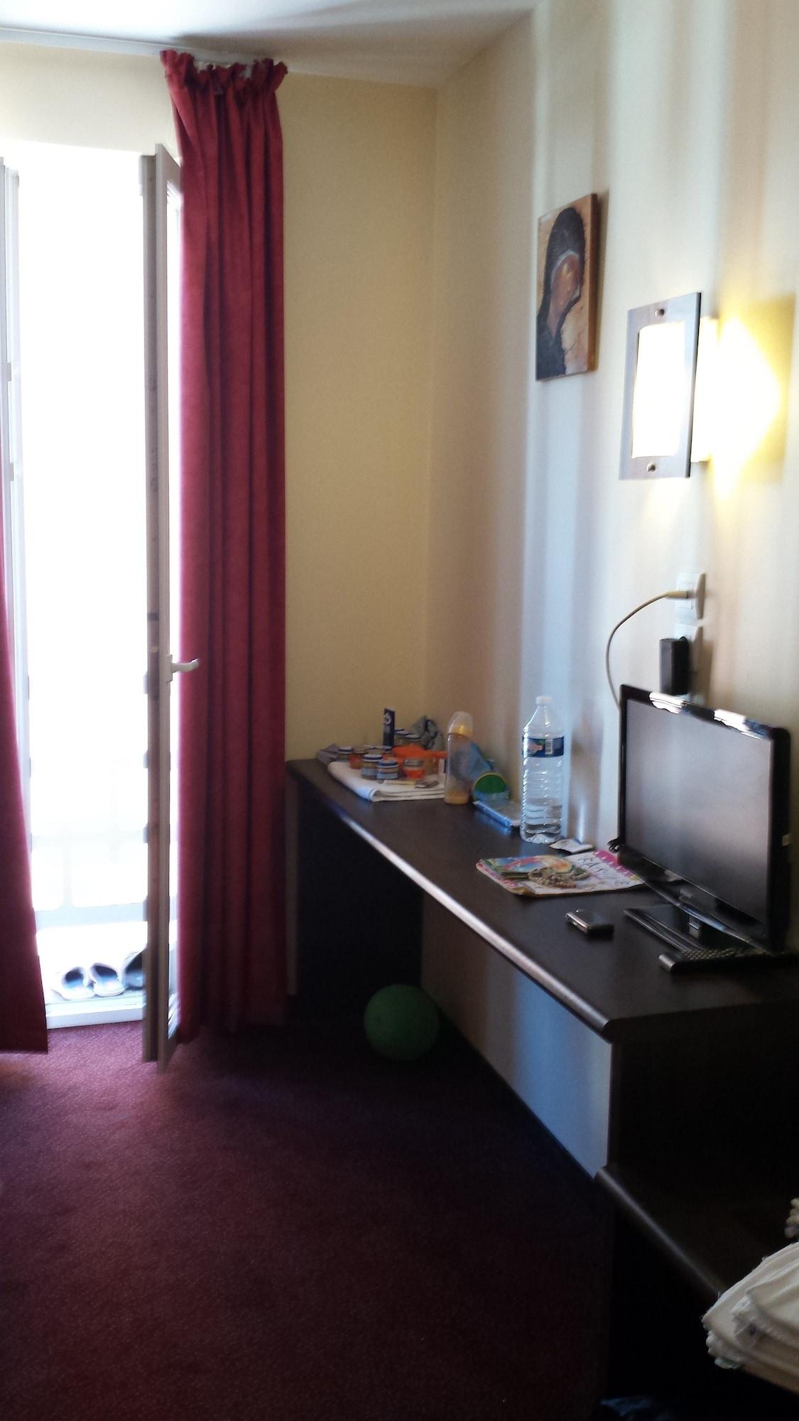 Hôtel Estival Arriel Lourdes Extérieur photo